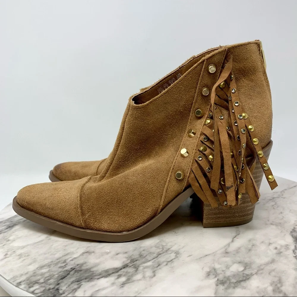 Fergie Bennie Brown Suede Studded Fringe Boots 7.5 Boho Prairie Cottagecore Moto